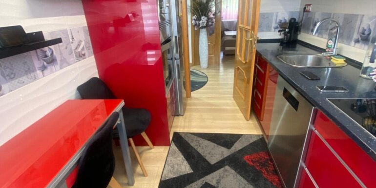 1e925059-dba3-431f-8acd-8e5114576e28-min