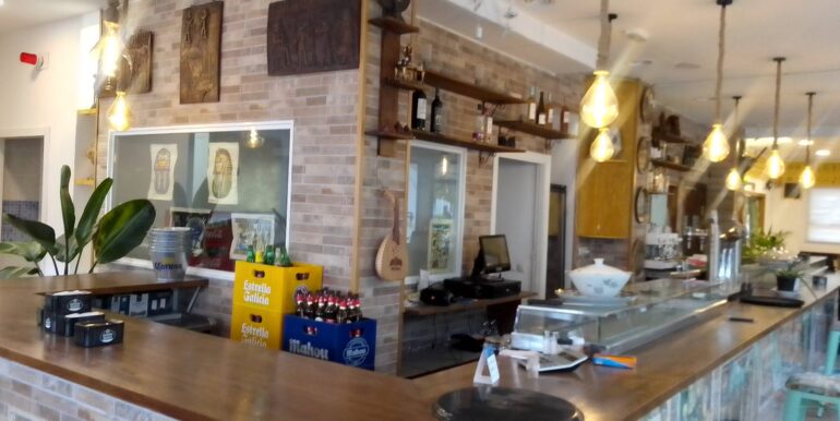 efa576b3-ffb6-45ff-a43f-84a9f8243ae2