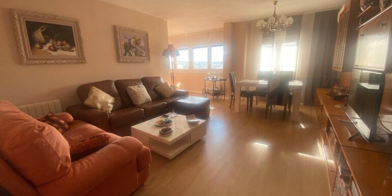 027e20ec-0d7e-48e8-9dc8-c4680cdaad7c