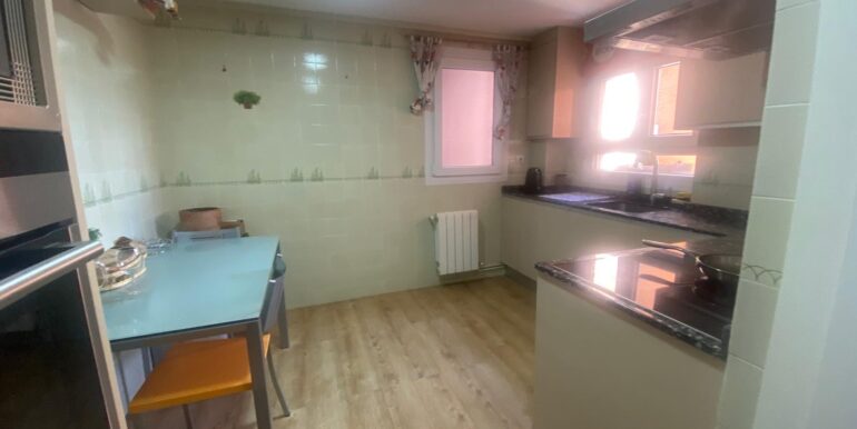 034555cb-e2eb-4c32-b89f-832264159f68