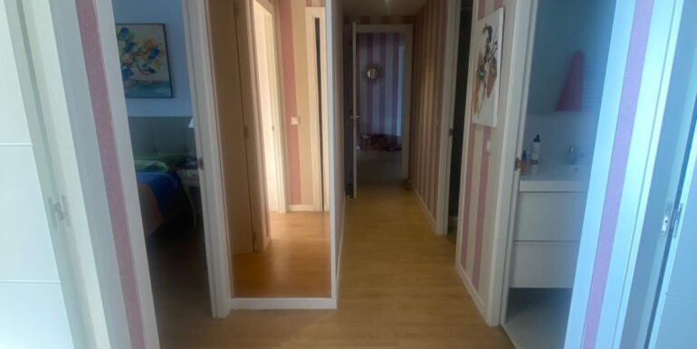 3c886954-af1f-4956-bc65-96581eecdc47