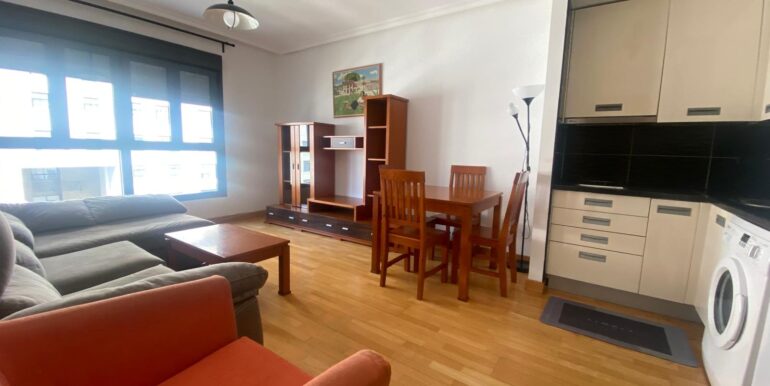 01028dcb-fcf4-4c3c-9bc3-8961eebe9502